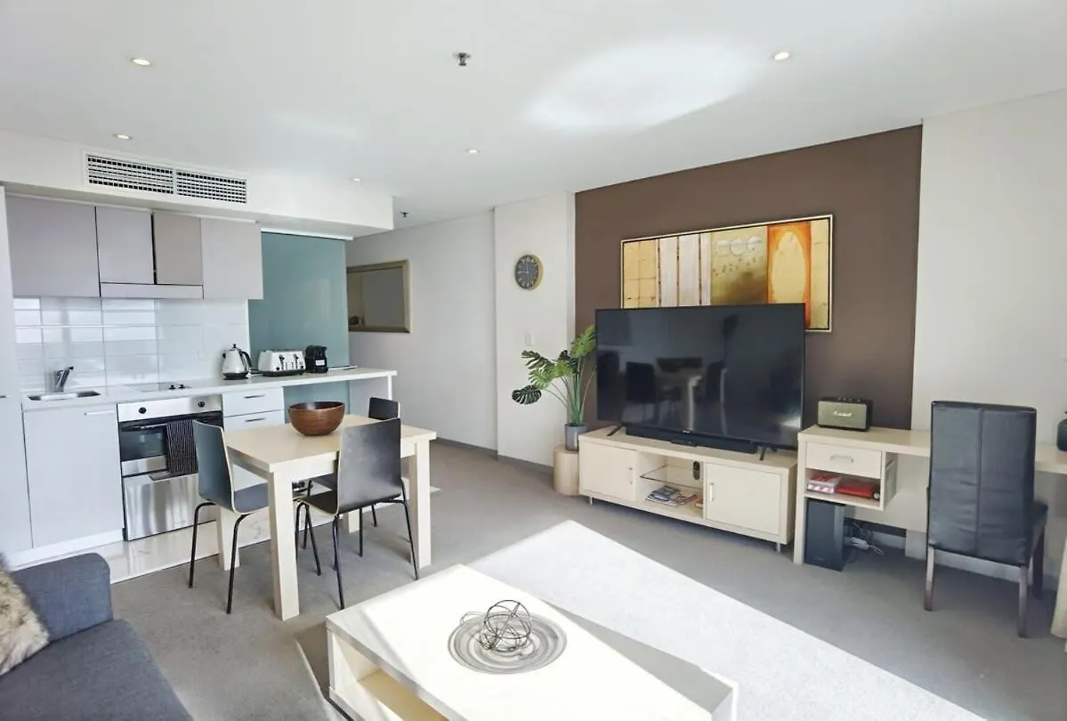 Apartment Spectacular Views Over North Terrace Wifi Parking Adelaide Australia